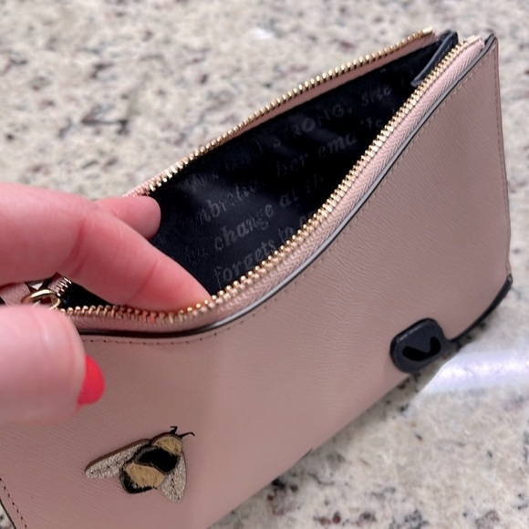 Kate Spade Blossom Drive Floral Wallet EUC - Picture 8 of 11